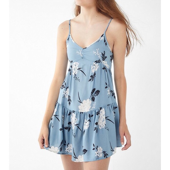 uo floral tiered babydoll dress